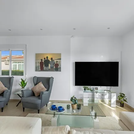 فيلة Casa Karlsen *